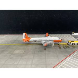 U.S. Navy 美国海军 Douglas DC-4 20865  AC411280 AeroClassics 1:400