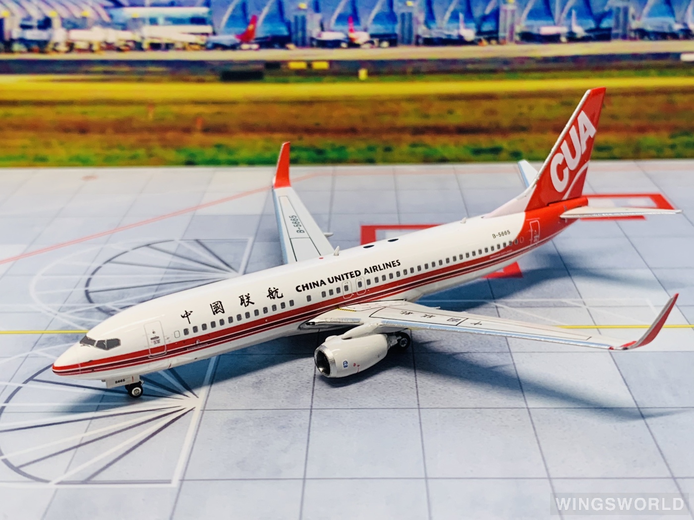 Phoenix 1:400 Boeing 737-800 China United Airlines 中国联合航空