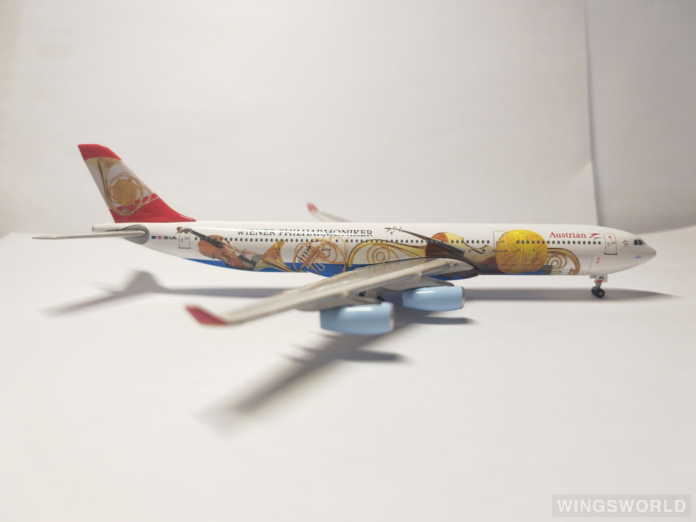 Phoenix 1:400 Airbus A340-300 Austrian Airlines 奥地利航空 PH10107 OE-LAL ...