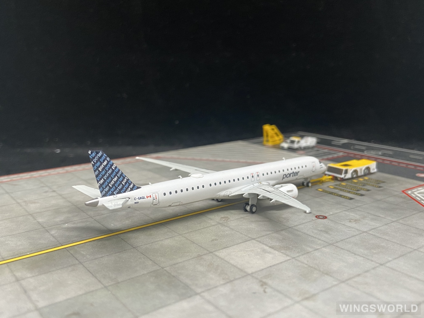 Geminijets 1:400 GJPOE2198 Porter Airlines 波特航空 Embraer ERJ-195 C-GKQL