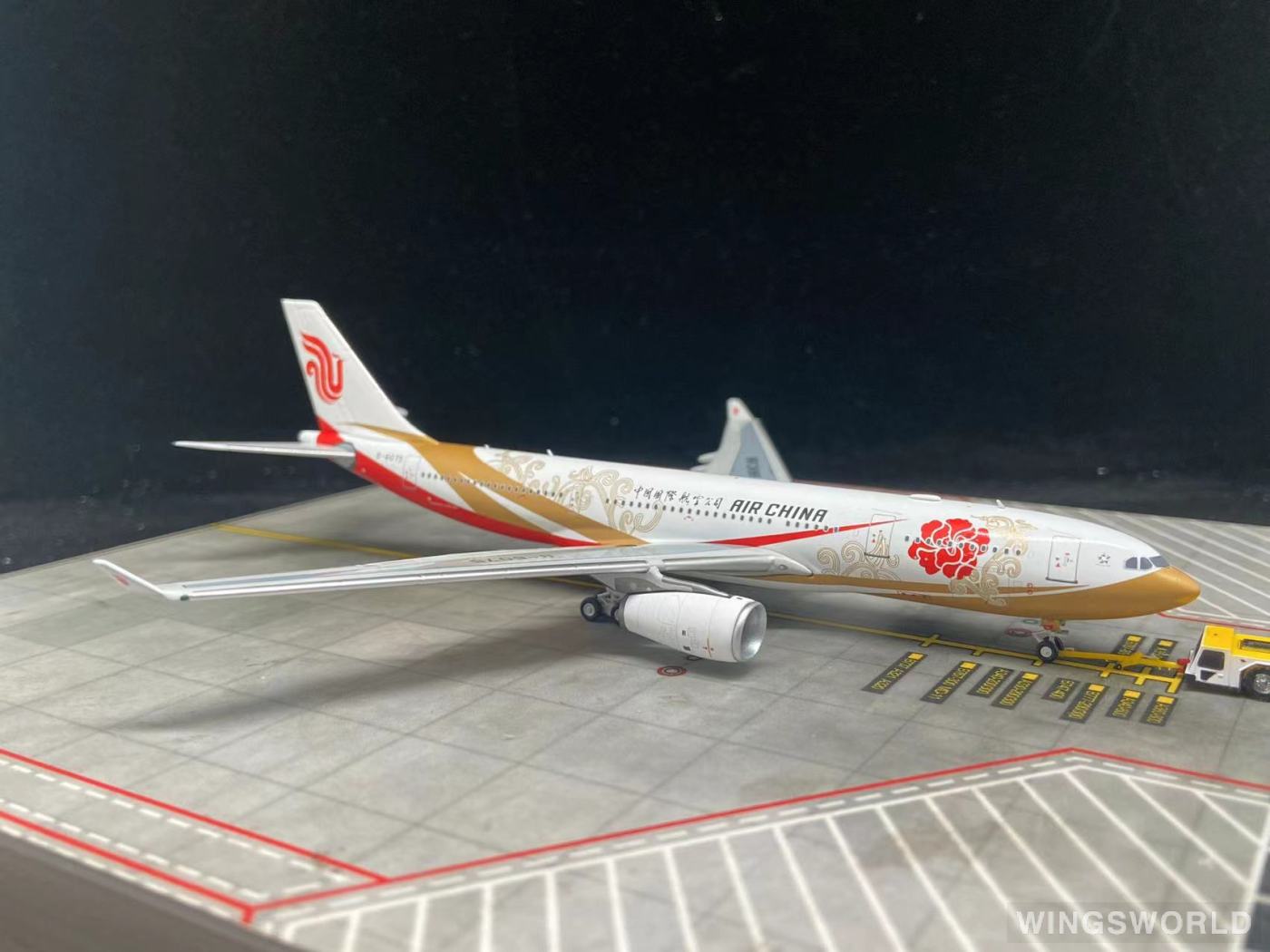 NGmodels 1:400 NG61066 Air China 中国国际航空 Airbus A330-200 B-6075