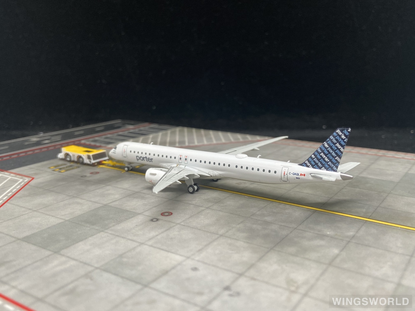 Geminijets 1:400 GJPOE2198 Porter Airlines 波特航空 Embraer ERJ-195 C-GKQL