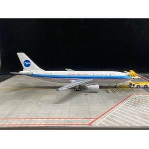 China Northern Airlines 中国北方航空 Airbus A300-600 B-2323  YU0013 YU MODEL 1:400