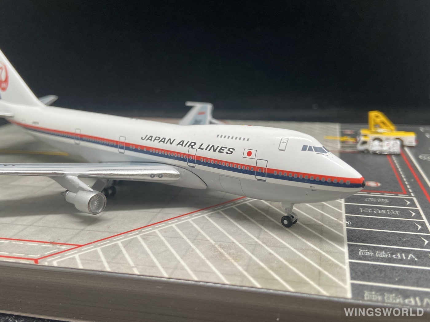 AeroClassics 1:400 BBX41660 Japan Airlines 日本航空 Boeing 747-100 JA8155