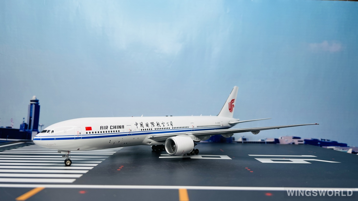 Aviation200 1:200 Boeing 777-200 Air China 中国国际航空AV2089 B
