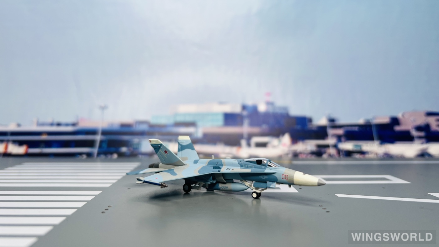 Gulliver 1:200 WA22104 U.S. Navy 美国海军 McDonnell Douglas F/A-18 AF00