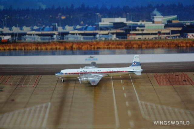 DeAGOSTINI 1:400 66-2 Japan Airlines 日本航空 Douglas DC-7 JA6306