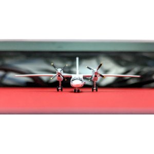 Russian Aircraft Corporation Antonov An-32 48119  LH4329 JC Wings 1:400