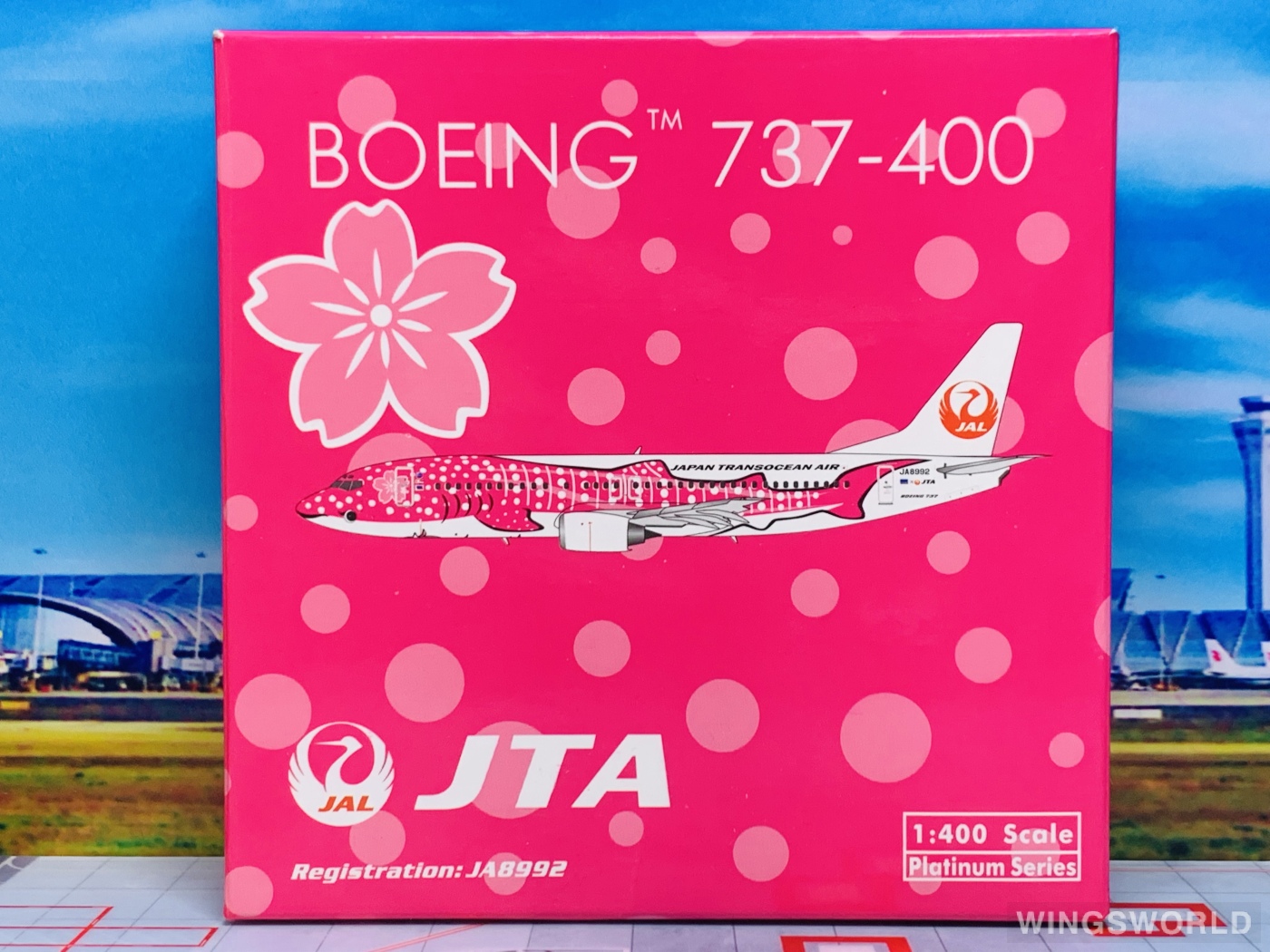 Phoenix 1:400 PH10985 Japan Airlines 日本航空 Boeing 737-400 JA8992