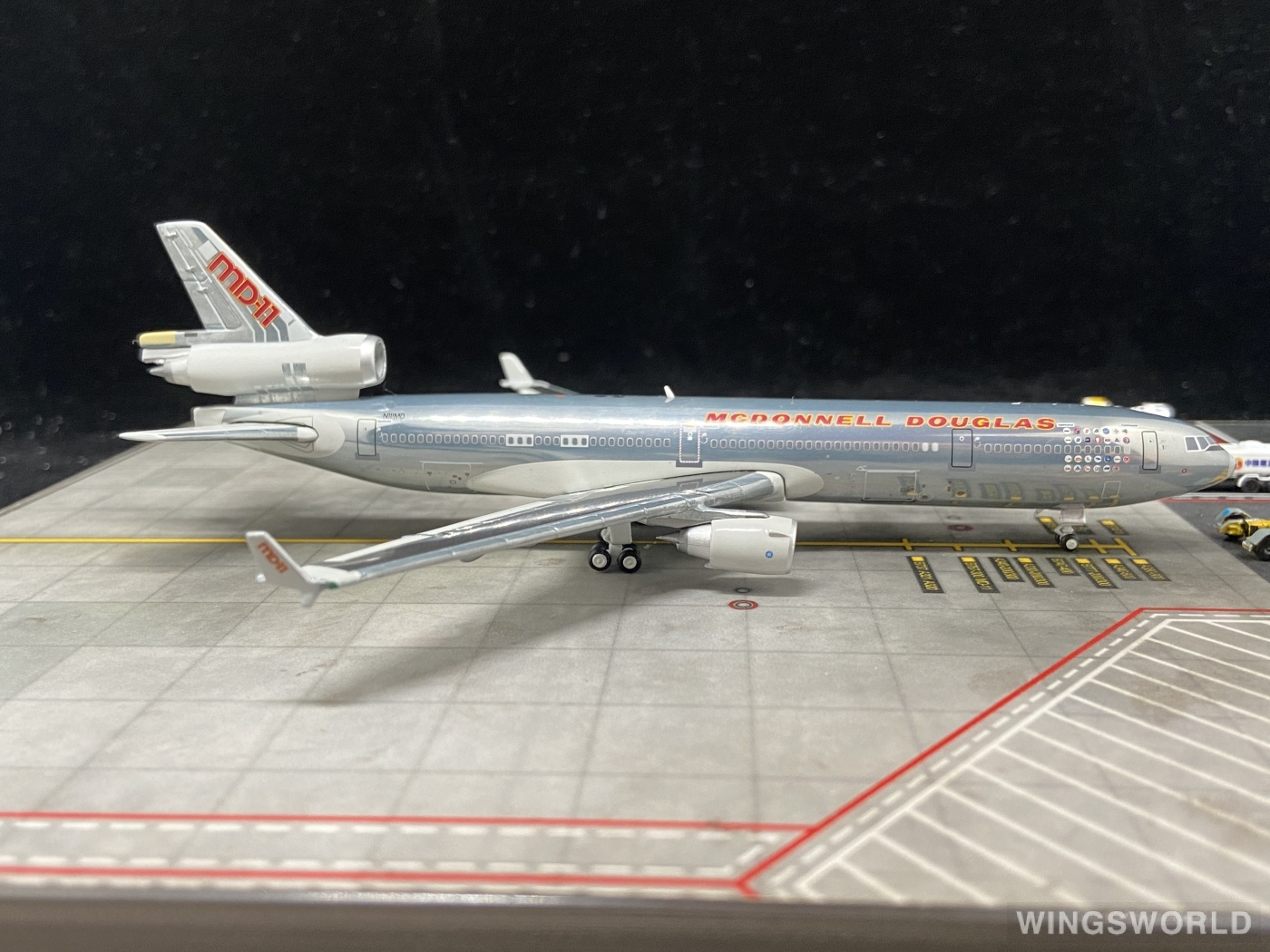 JC Wings 1:400 XX4668 McDonnell Douglas 麦道公司 McDonnell Douglas MD-11 N111MD