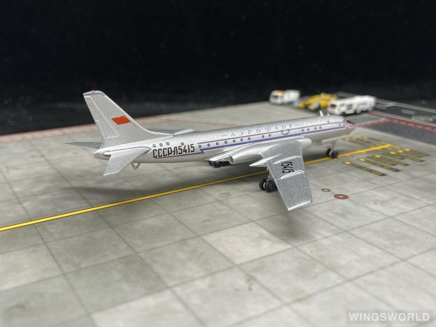 Retro models 1:400 RETRO4003 Aeroflot 俄罗斯航空 Tupolev Tu-104 CCCP-L5415