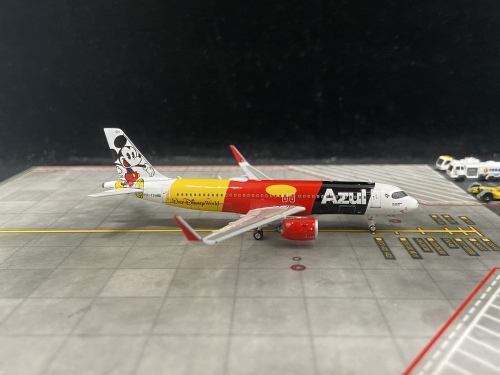 Azul 蓝色巴西航空 Airbus A320neo PR-YSH  PH04433 Phoenix 1:400