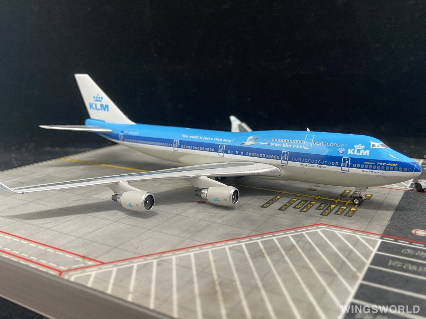 Phoenix 1:400 Boeing 747-400 KLM 荷兰皇家航空PH11619 PH-BFE 仙鹤 