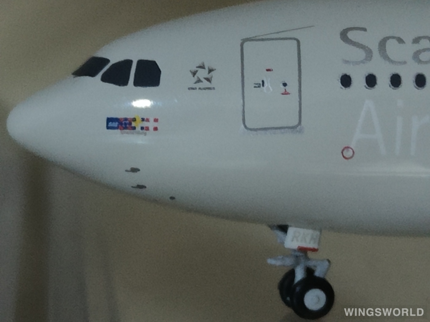 JC Wings 1:400 XX4302 SAS 北欧航空 Airbus A330-300 LN-RKH