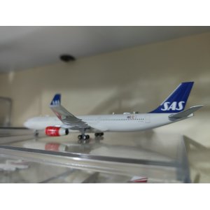 SAS 北欧航空 Airbus A330-300 LN-RKH  XX4302 JC Wings 1:400
