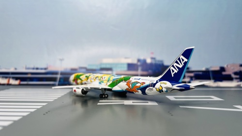全日空商事 1/200 BOEING 787-9 MODELNO.NH20149 NH20149 1:200 BOEING 787-9 JA899A STAR ALLIANCE 完成品（WiFi