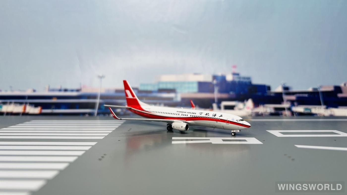 NGmodels 1:400 NG58180 Shanghai Airlines 上海航空 Boeing 737-800 B-5722