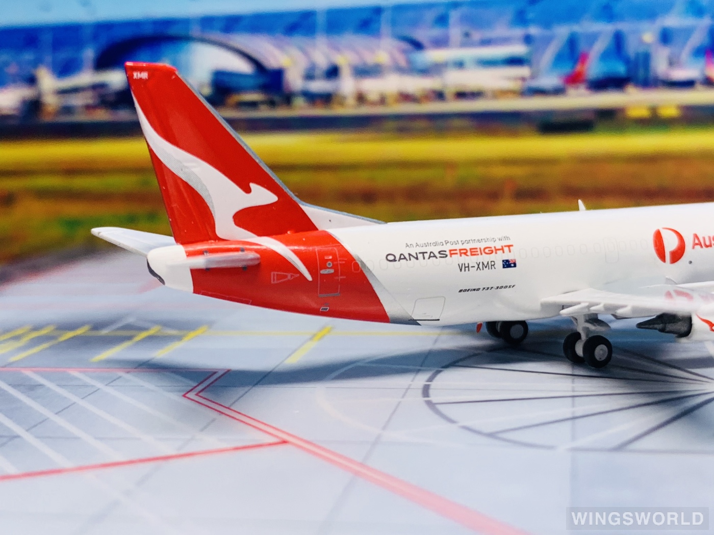 Pandamodel 1:400 PMVHXMR Qantas 澳洲航空 Boeing 737-300 VH-XMR