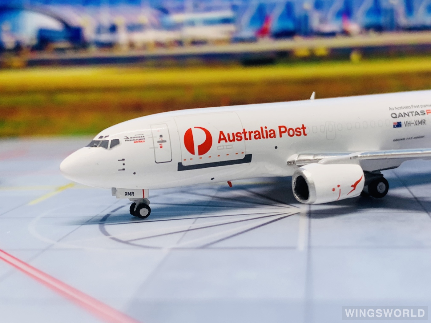 Pandamodel 1:400 PMVHXMR Qantas 澳洲航空 Boeing 737-300 VH-XMR