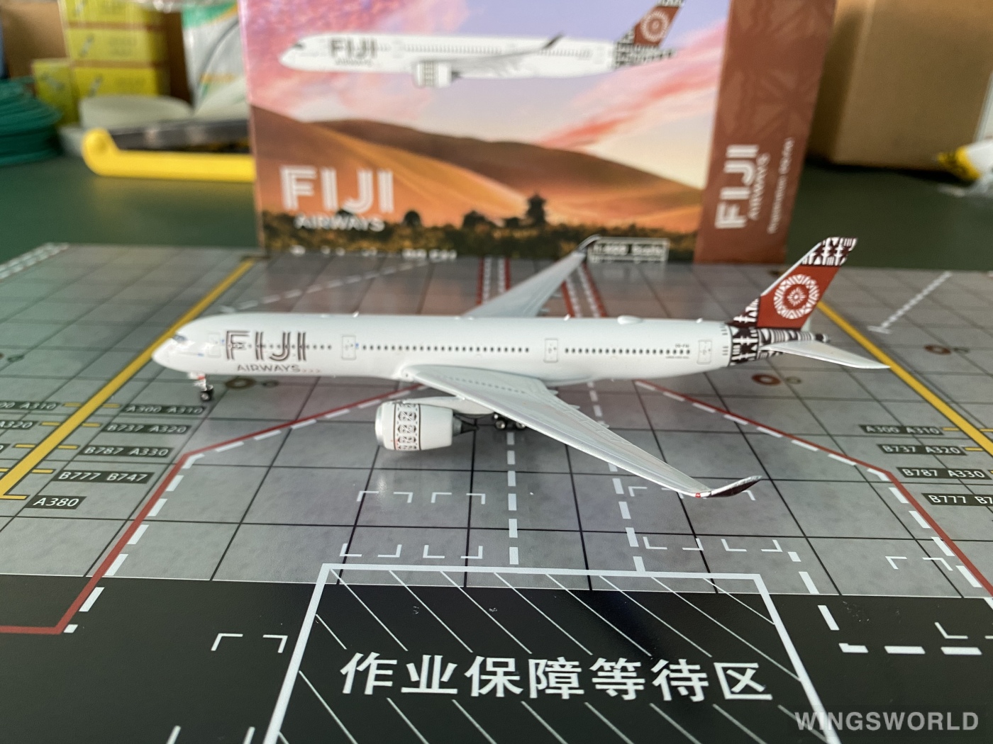 Phoenix 1:400 PH11653 Fiji Airways 斐济航空 Airbus A350-900 DQ-FAI