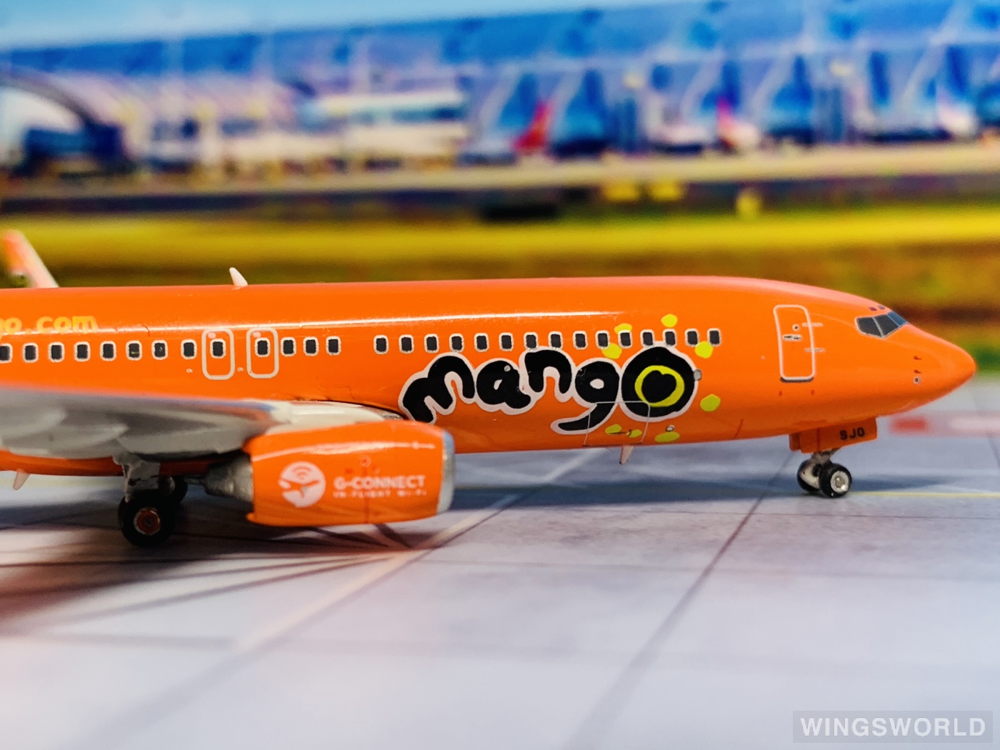 Phoenix 1:400 PH11019 Mango Airlines 芒果航空 Boeing 737-800 ZS-SJO