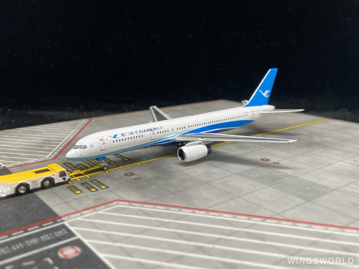 NGmodels 1:400 NG53125 XiamenAir 厦门航空 Boeing 757-200 B-2868