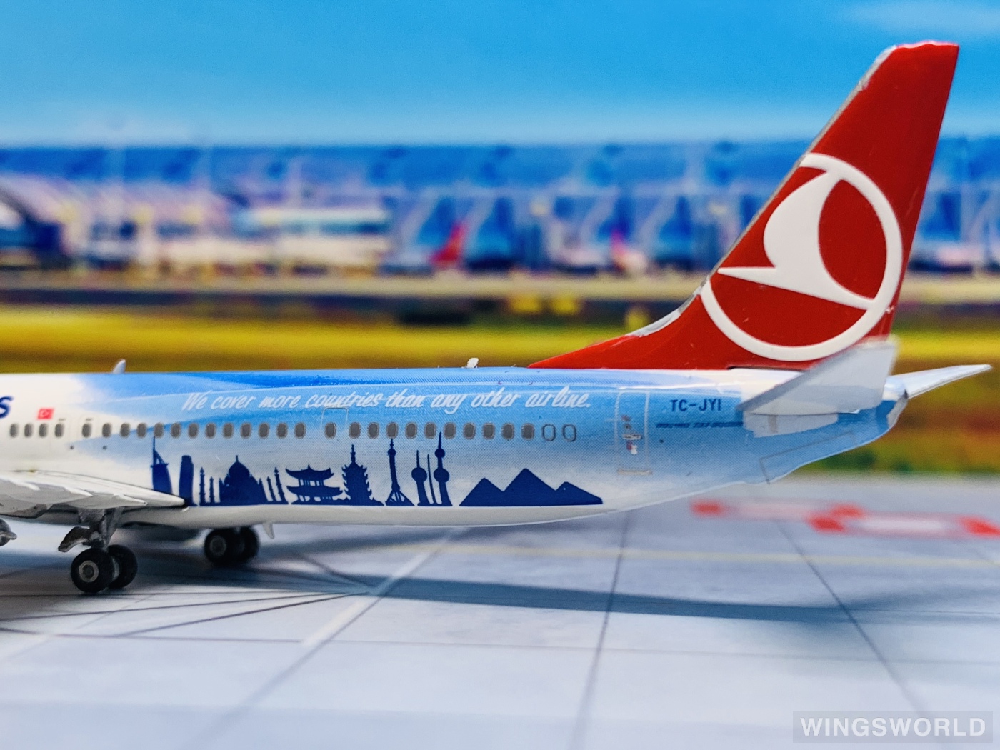 Phoenix 1:400 PH11169 Turkish Airlines 土耳其航空 Boeing 737-900 TC-JYI