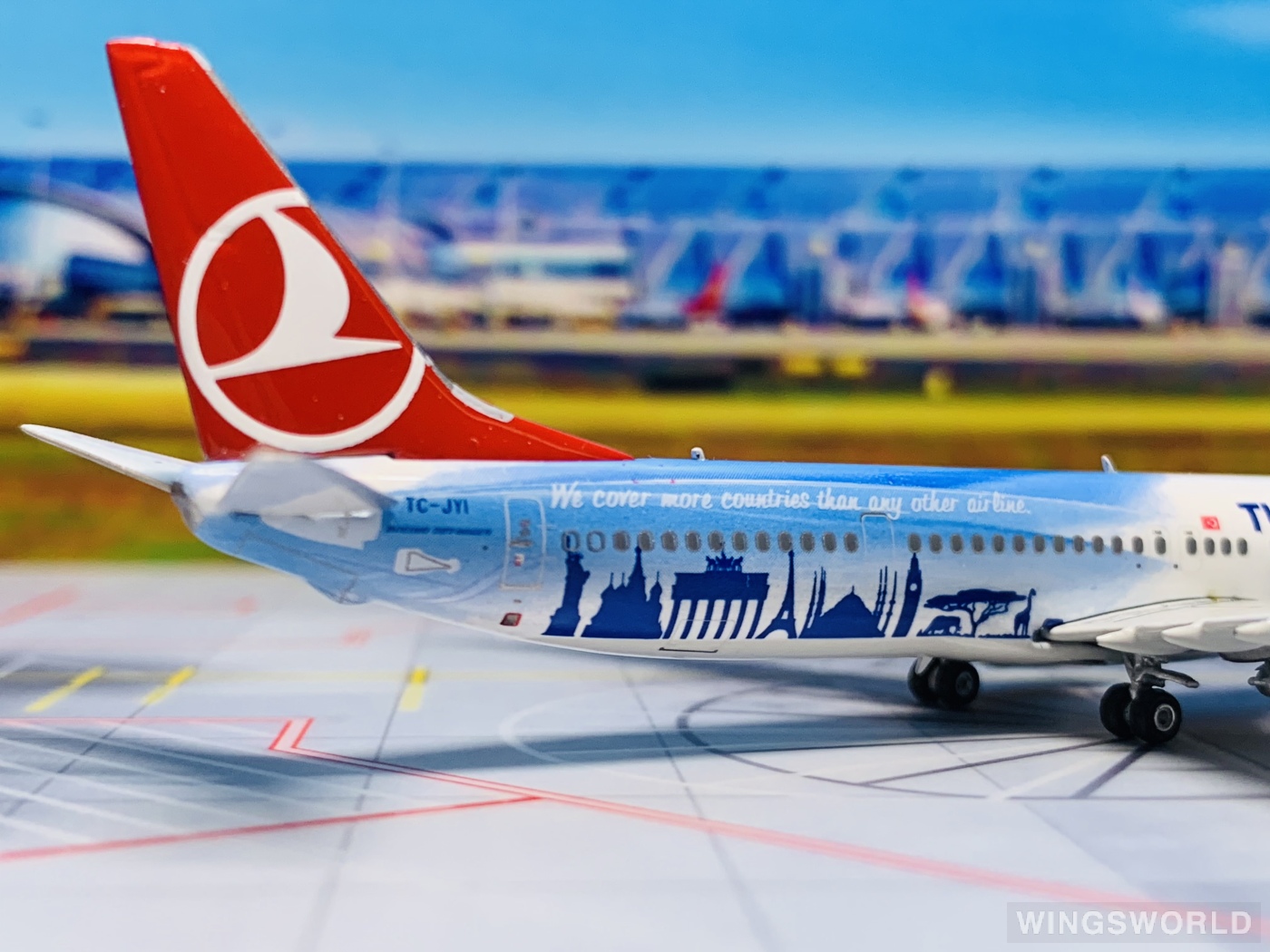 Phoenix 1:400 PH11169 Turkish Airlines 土耳其航空 Boeing 737-900 TC-JYI