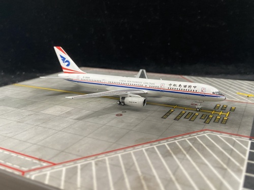 JC Wings 1:200 Boeing 767-300 Japan Airlines 日本航空