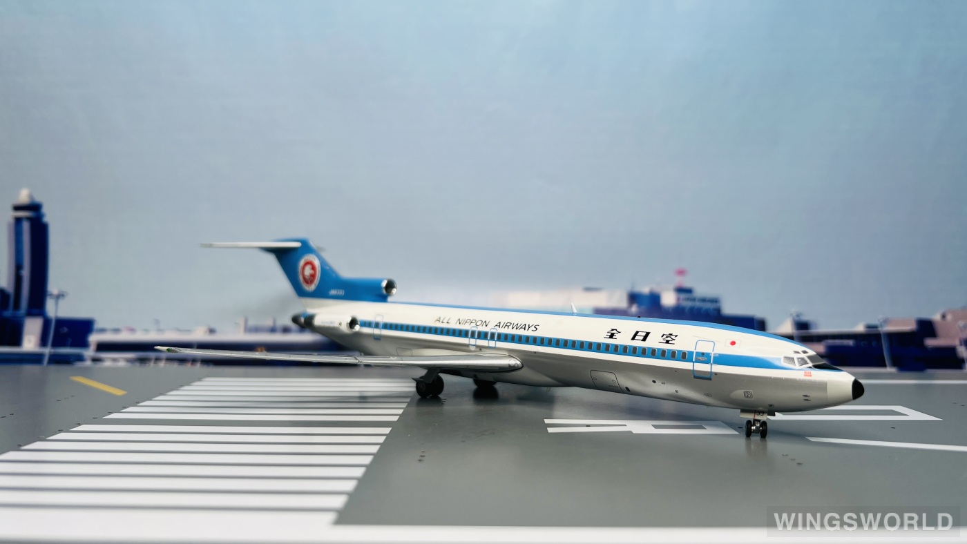 JC Wings 1:200 Boeing 727-200 ANA 全日空XX2547 JA8333 的照片