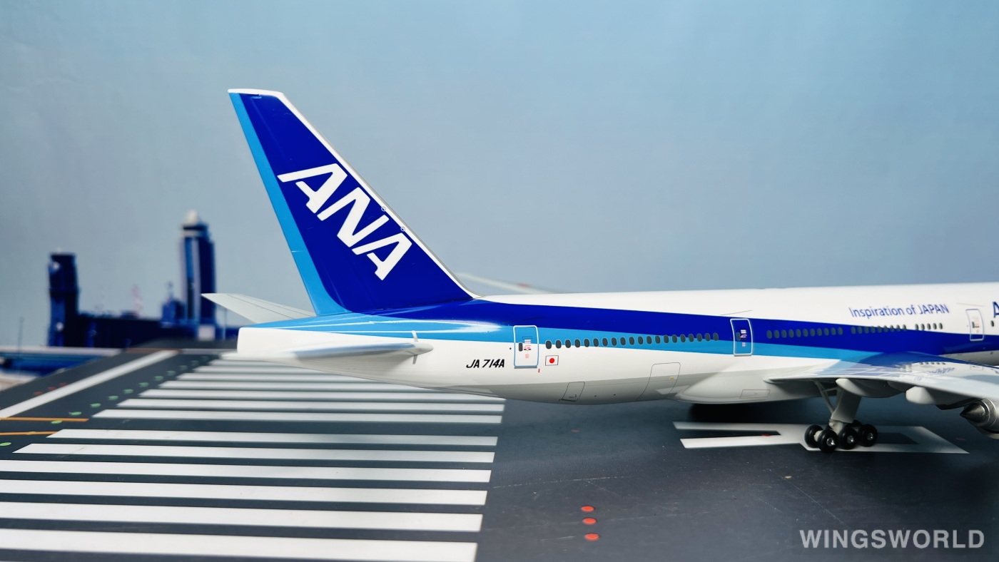 Hogan 1:200 Boeing 777-200 ANA 全日空NH20077 JA714A 的照片