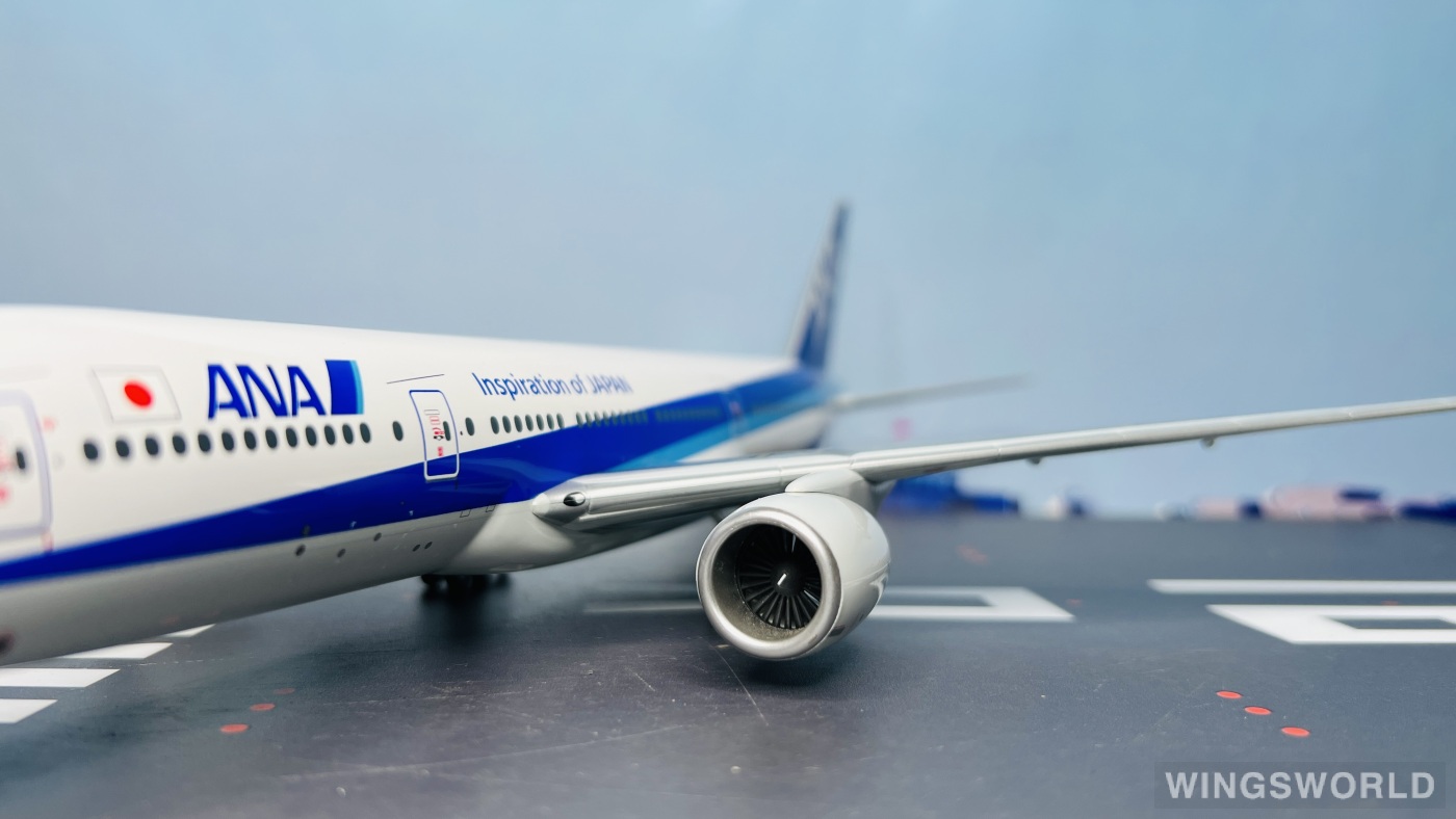 Hogan 1:200 Boeing 777-200 ANA 全日空NH20077 JA714A 的照片