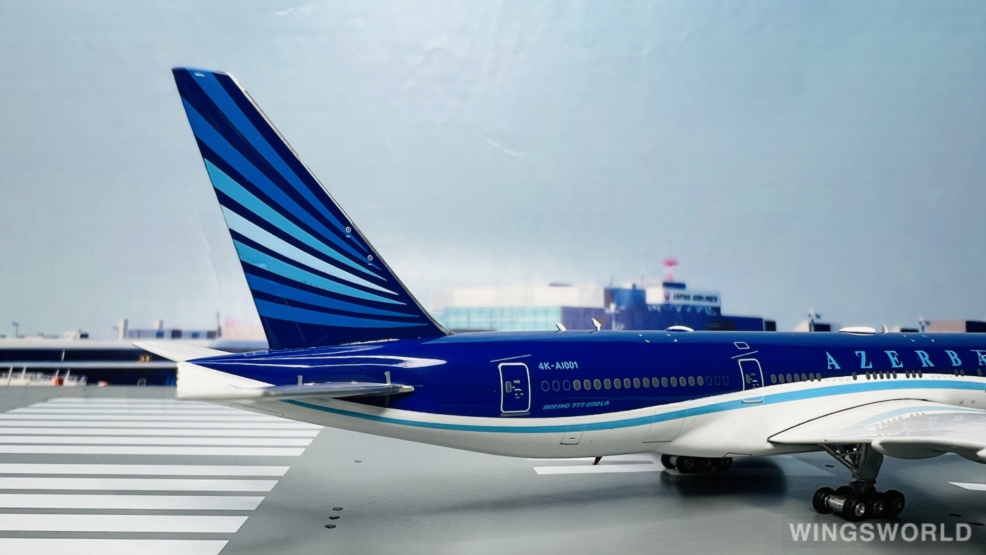 Phoenix 1:400 PH11599 Azerbaijan Airlines 阿塞拜疆航空 Boeing 777-200LR 4K-AI001