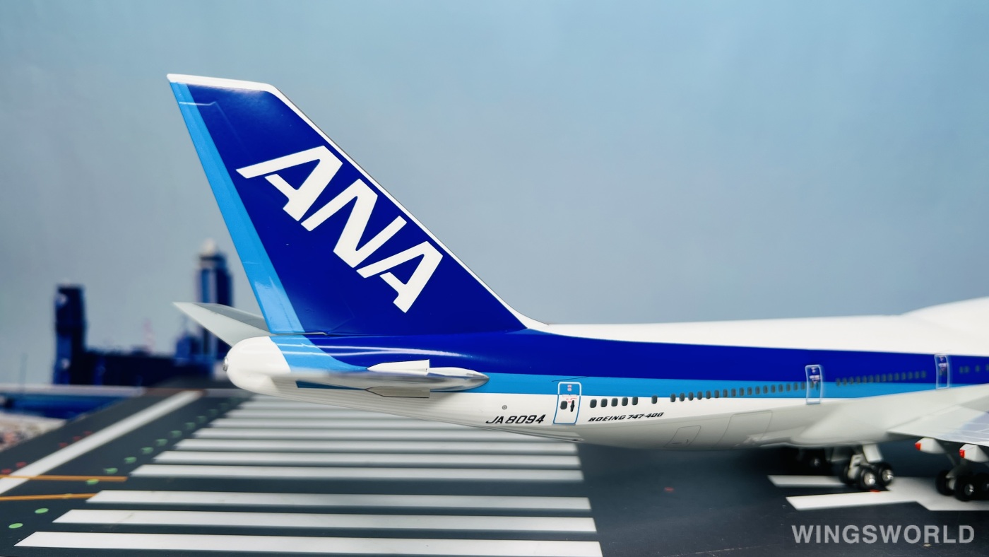 Hogan 1:200 Boeing 747-400 ANA 全日空NH20075 JA8094 的照片作者