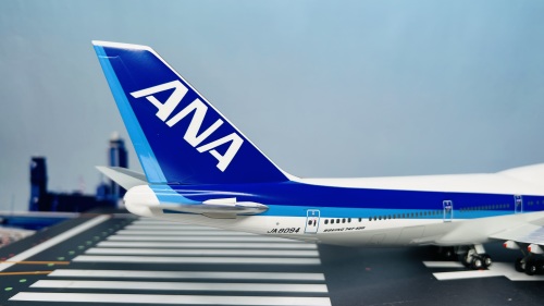 Hogan 1:200 Boeing 747-400 ANA 全日空NH20075 JA8094 的相册- 飞机