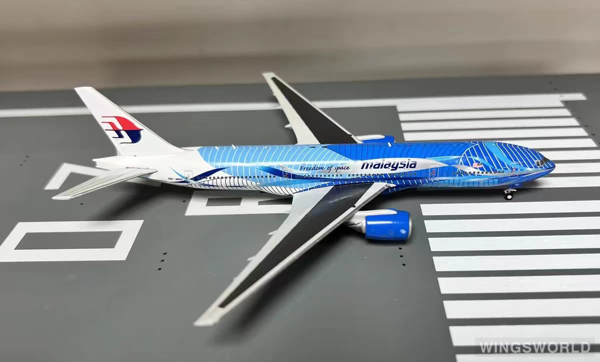 JC Wings 1:400 XX4485 Malaysia Airlines 马来西亚航空 Boeing 777-200ER 9M-MRD