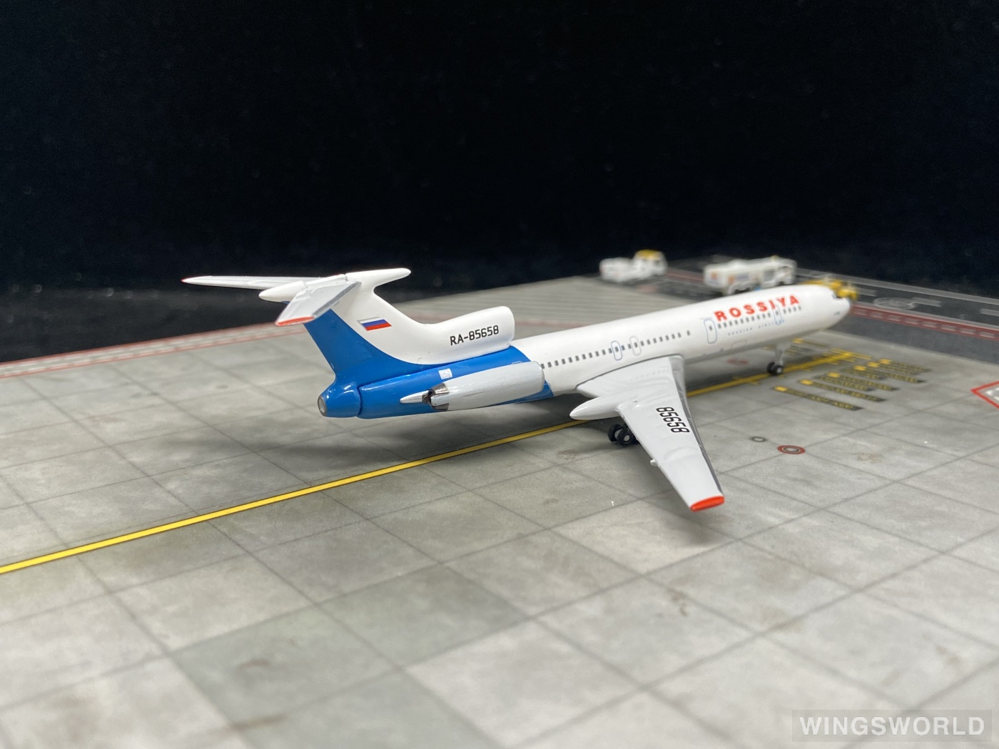 AeroClassics 1:400 AC411245 Rossiya Airlines 俄罗斯国家航空 Tupolev Tu-154 RA-85658