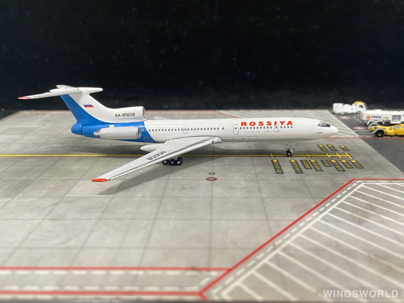 AeroClassics 1:400 AC411245 Rossiya Airlines 俄罗斯国家航空 Tupolev Tu-154 RA-85658
