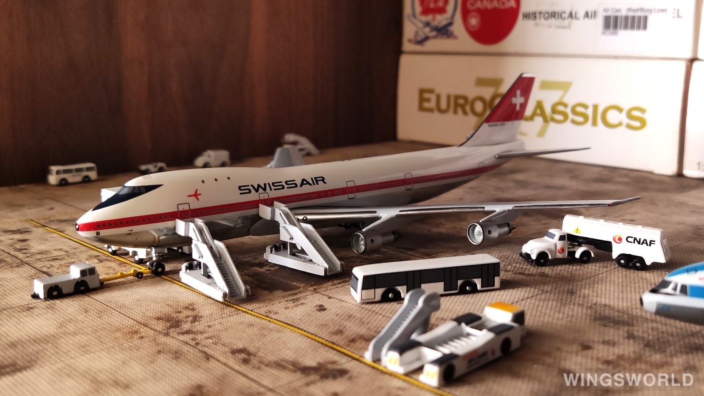 Swissair 航空機モデルセット swiss-air-boeing-747.jpg