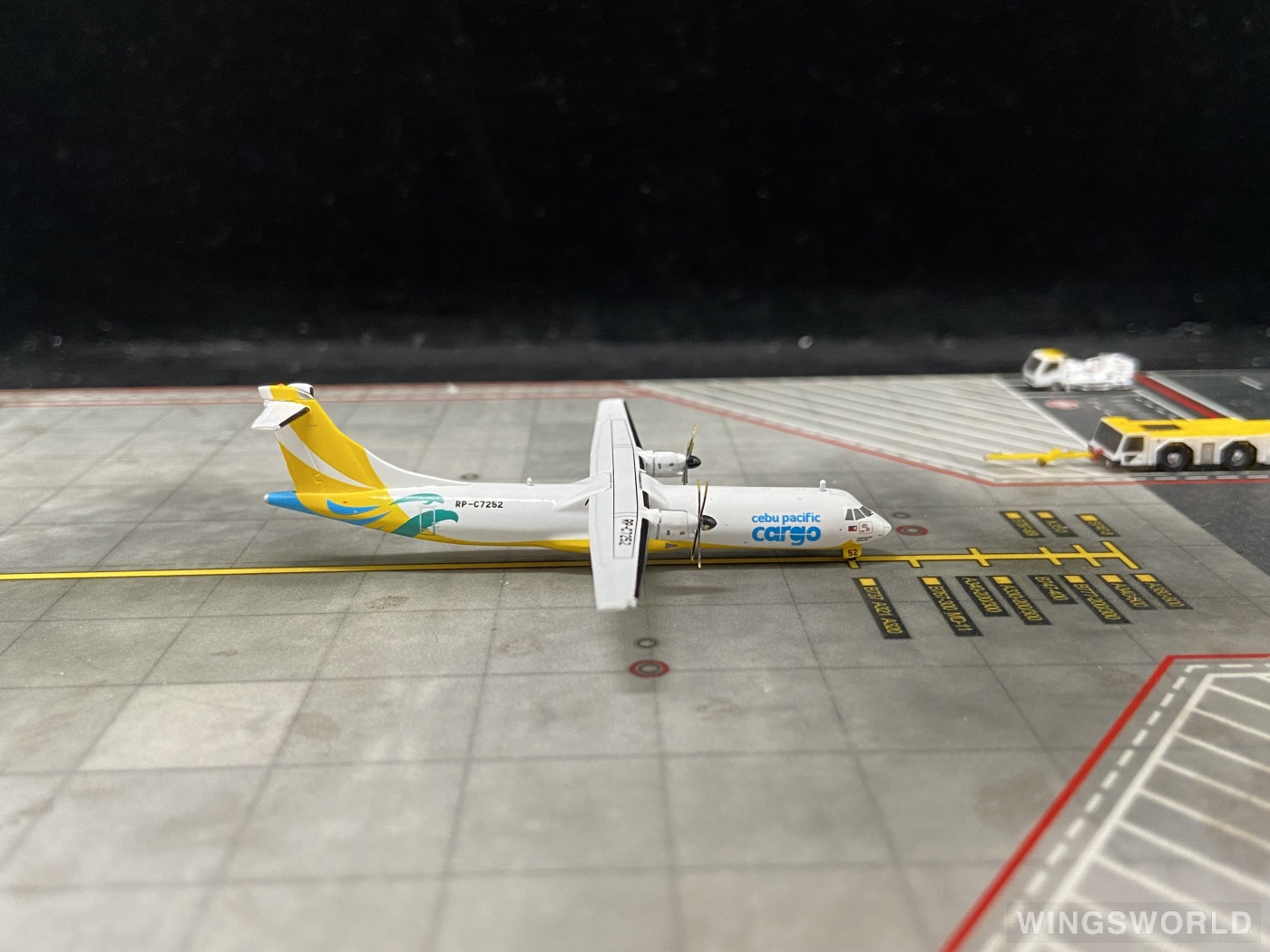 JC Wings 1:400 XX40066 Cebu Pacific Air 宿务太平洋航空 ATR 72 RP-C7252