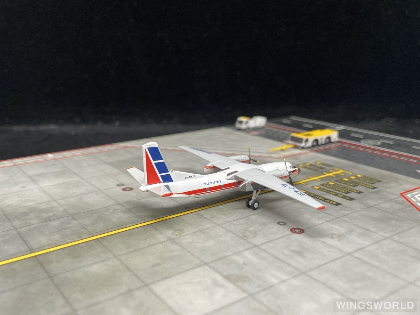 JC Wings 1:400 LH4345 Cubana 古巴航空 Antonov An-26 CU-T1425