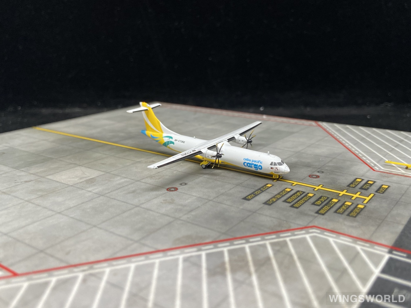 JC Wings 1:400 XX40066 Cebu Pacific Air 宿务太平洋航空 ATR 72 RP-C7252