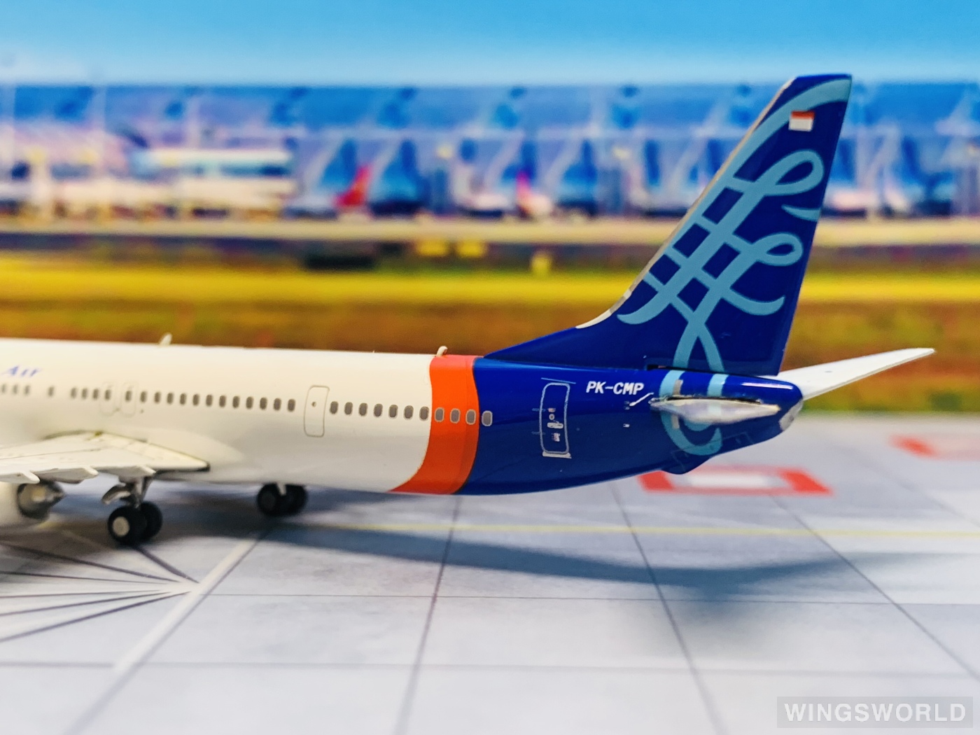 Phoenix 1:400 PH11214 Sriwijaya Air 三佛齐航空 Boeing 737-900 PK-CMP