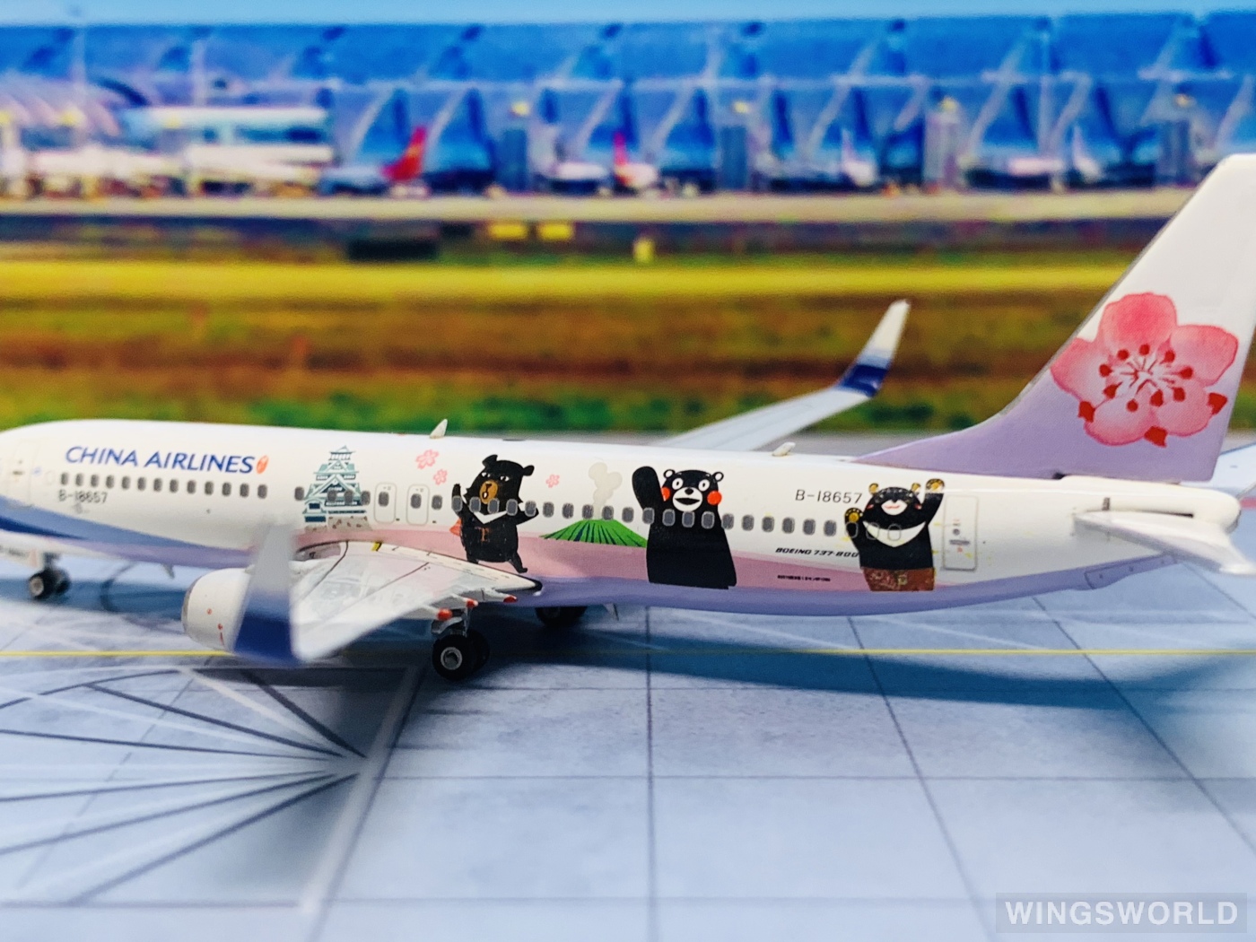 Phoenix 1:400 PH04142 China Airlines 中华航空 Boeing 737-800 B-18657