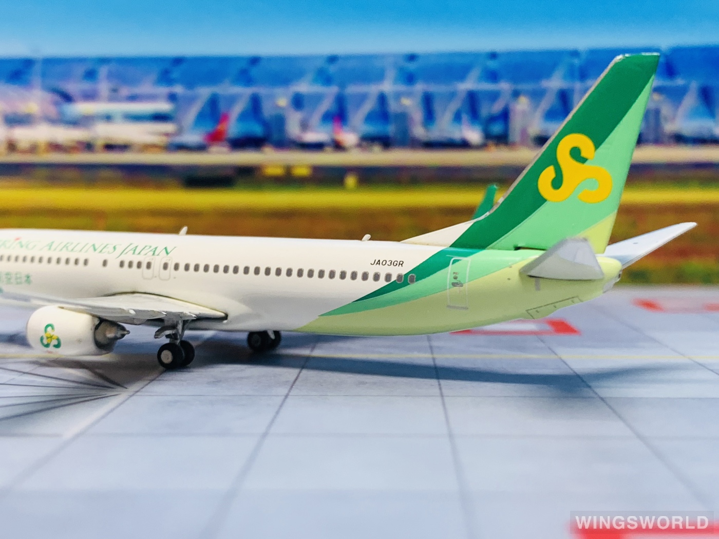 Phoenix 1:400 Boeing 737-800 Spring Airlines Japan 春秋航空日本 