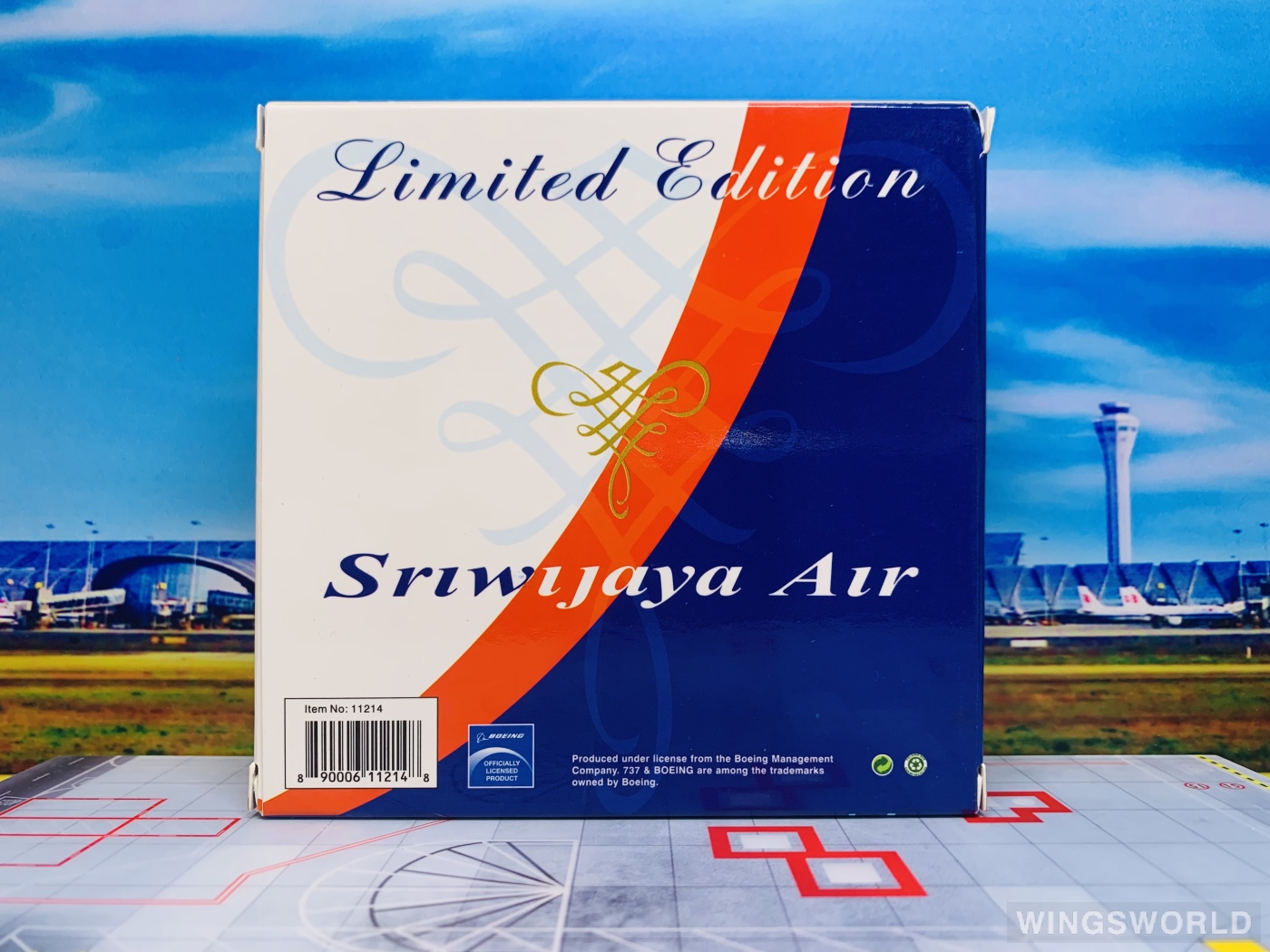 Phoenix 1:400 PH11214 Sriwijaya Air 三佛齐航空 Boeing 737-900 PK-CMP