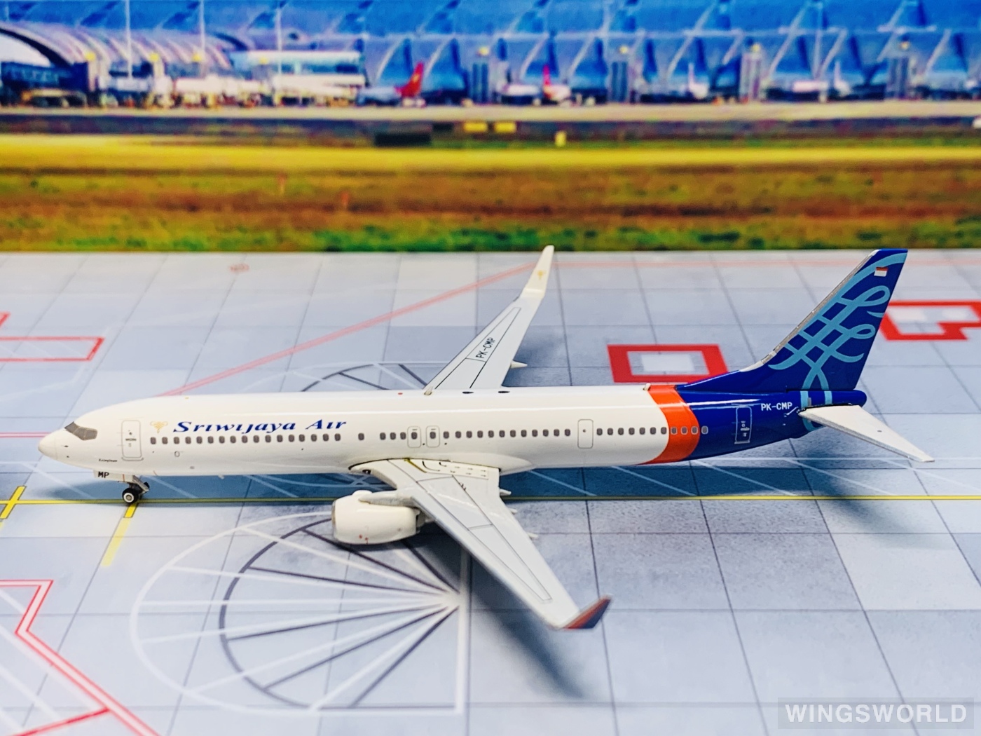 Phoenix 1:400 PH11214 Sriwijaya Air 三佛齐航空 Boeing 737-900 PK-CMP