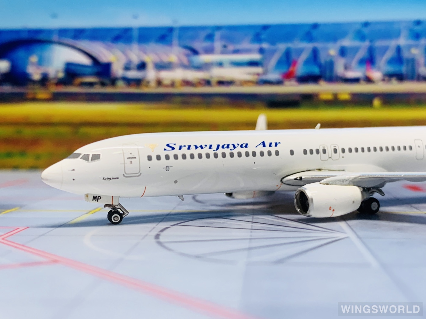 Phoenix 1:400 PH11214 Sriwijaya Air 三佛齐航空 Boeing 737-900 PK-CMP