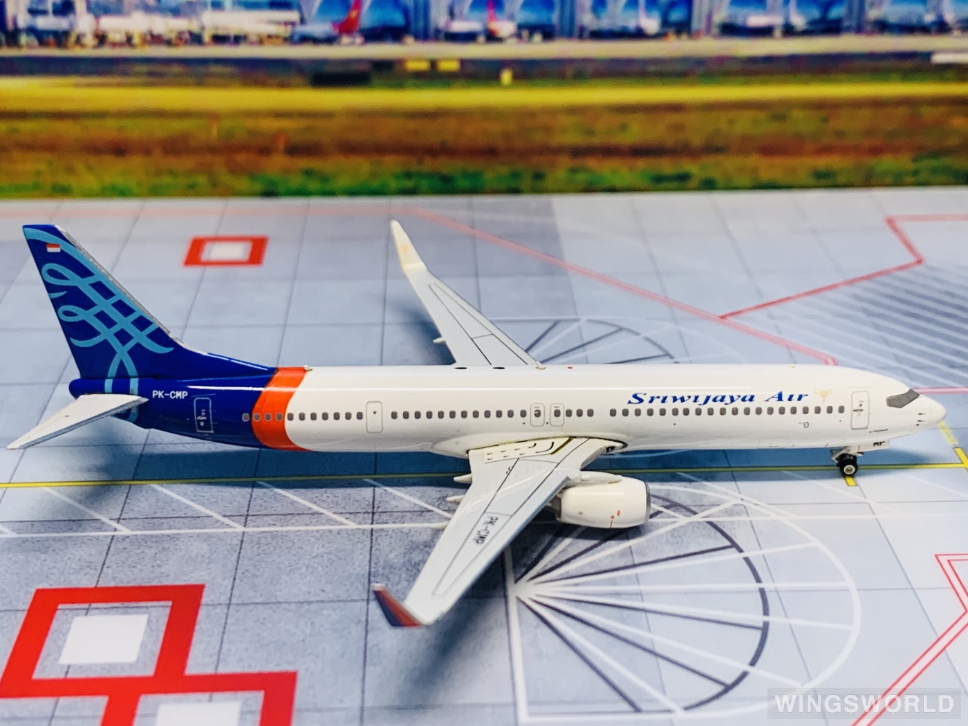 Phoenix 1:400 PH11214 Sriwijaya Air 三佛齐航空 Boeing 737-900 PK-CMP