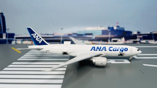 JC Wings1:400全日空航空 ボーイングB777-200F JA772F JC Wings ANA B777-200F JA772F 1:400 全日空 - メルカリ